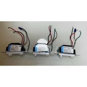 Lot of 3 - Lutron Light Switch  - Skylark Countor CTCL-153P